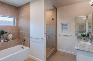 Modern bathroom decor